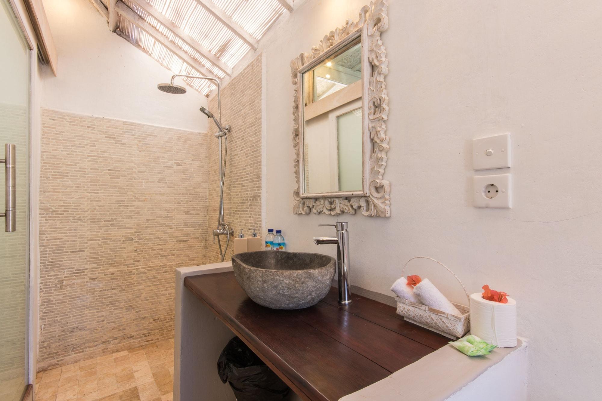 Les Villas Ottalia Yoga & Diving, Gili Meno Exterior photo